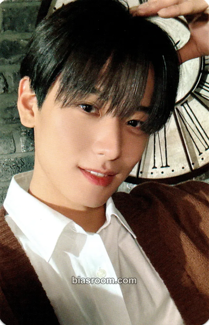Juyeon WORLD TOUR: Zeneration 2 Photocard - THE BOYZ - THE BOYZ K-pop photocard