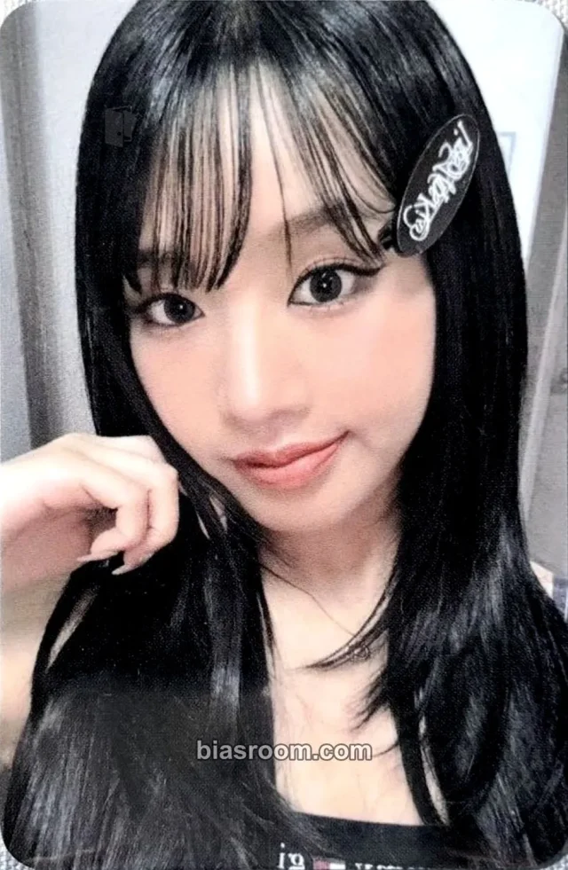 KISS OF LIFE - Natty - 224 Album everline pop-up store japan hair pin merch photocard