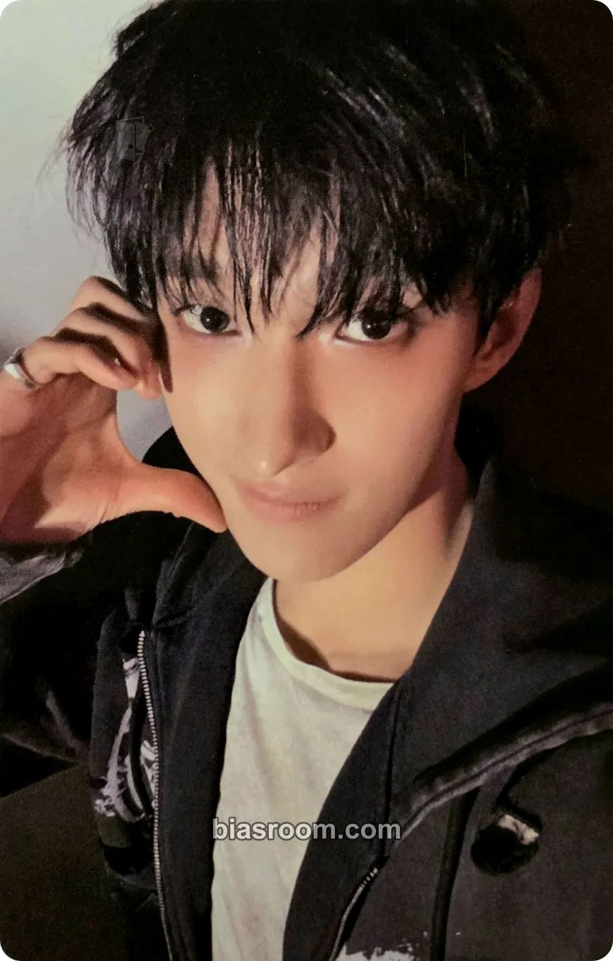 DK HAPPY BURSTDAY Photocard - SEVENTEEN - SEVENTEEN K-pop photocard