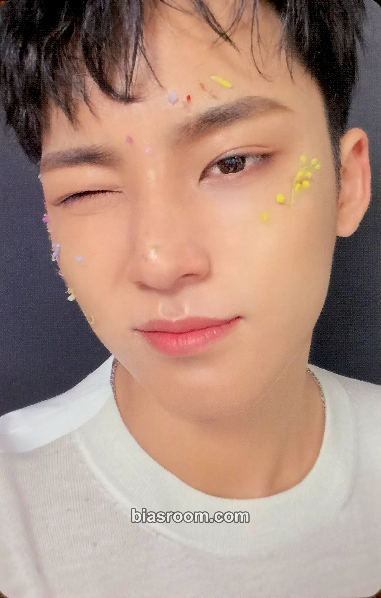 Mingyu Fallin' Flower Photocard - SEVENTEEN - SEVENTEEN K-pop photocard
