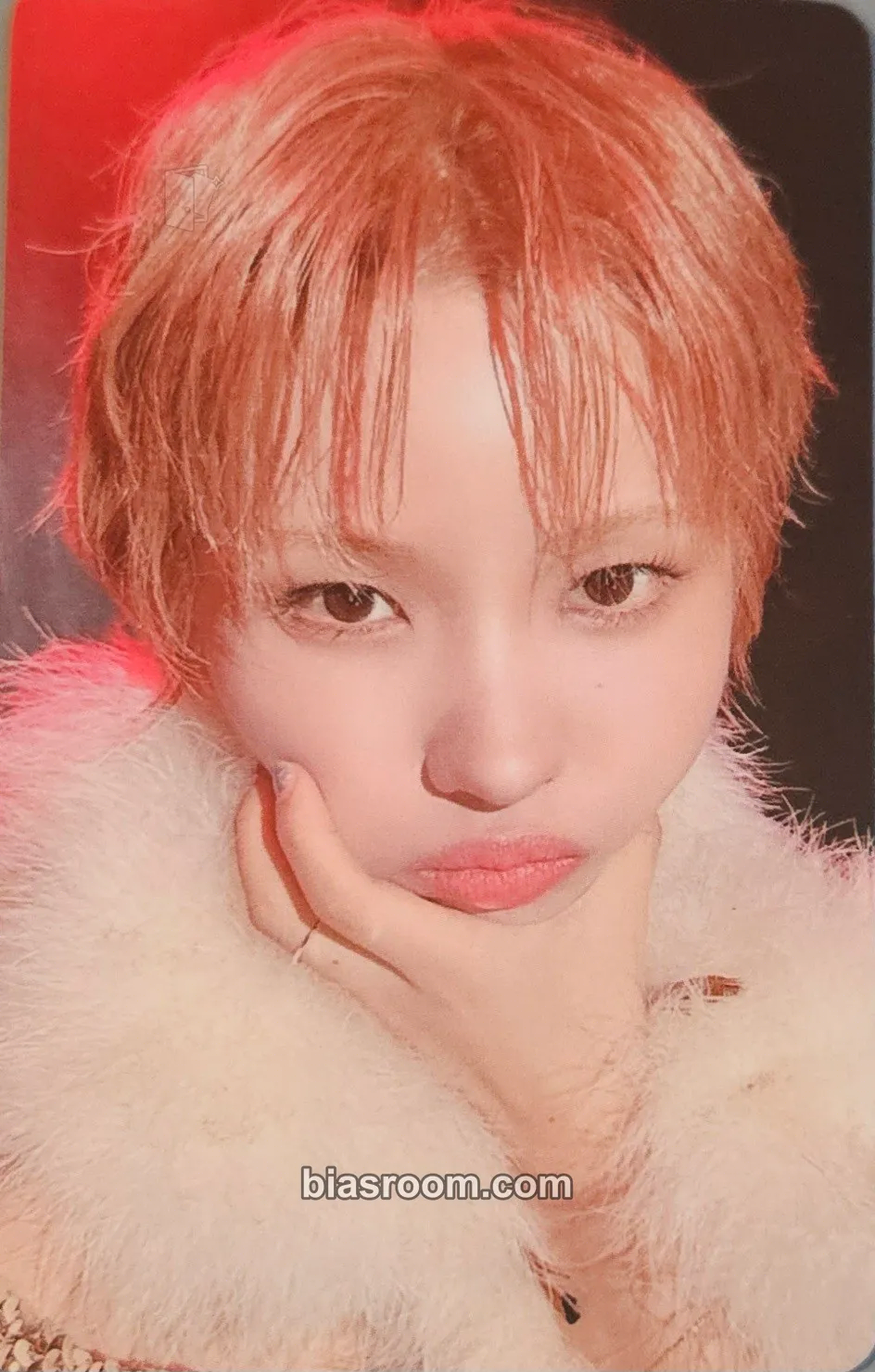 Soyeon We are Photocard - i-dle - i-dle K-pop photocard