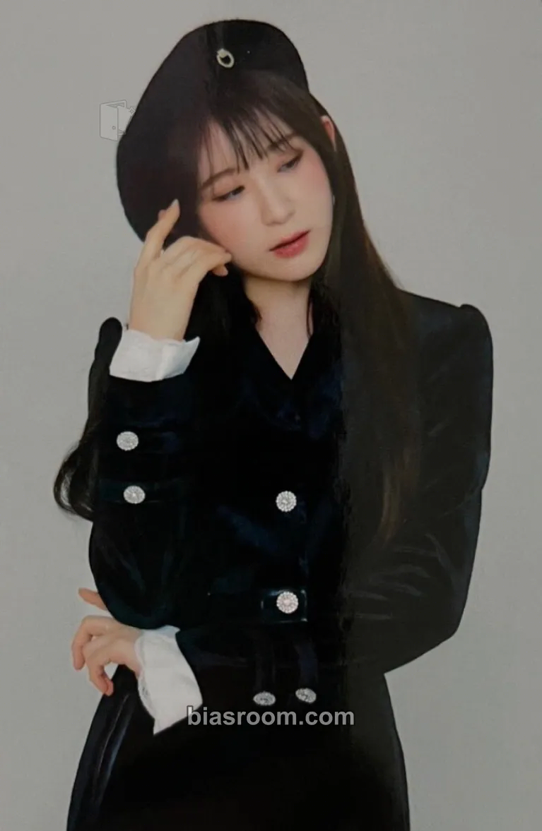 Lee Chaeyeon ONE, THE STORY Photocard - IZ*ONE - IZ*ONE K-pop photocard