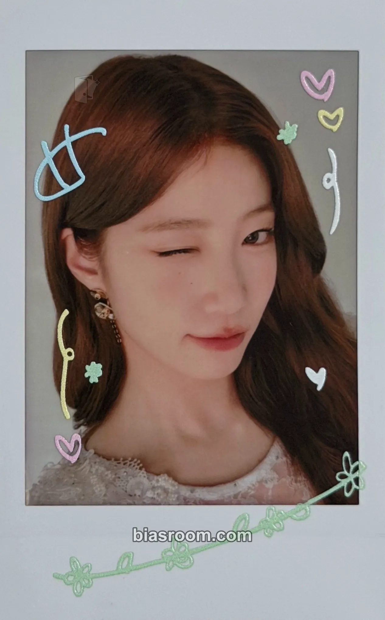 Kazuha Easy Crazy Hot Tour Encore (2025/26) Photocard - LE SSERAFIM - LE SSERAFIM K-pop photocard