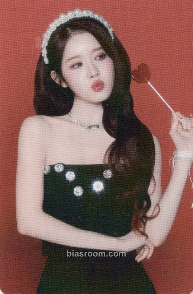 Sieun STAY TUNED World Tour Photocard - STAYC - STAYC K-pop photocard
