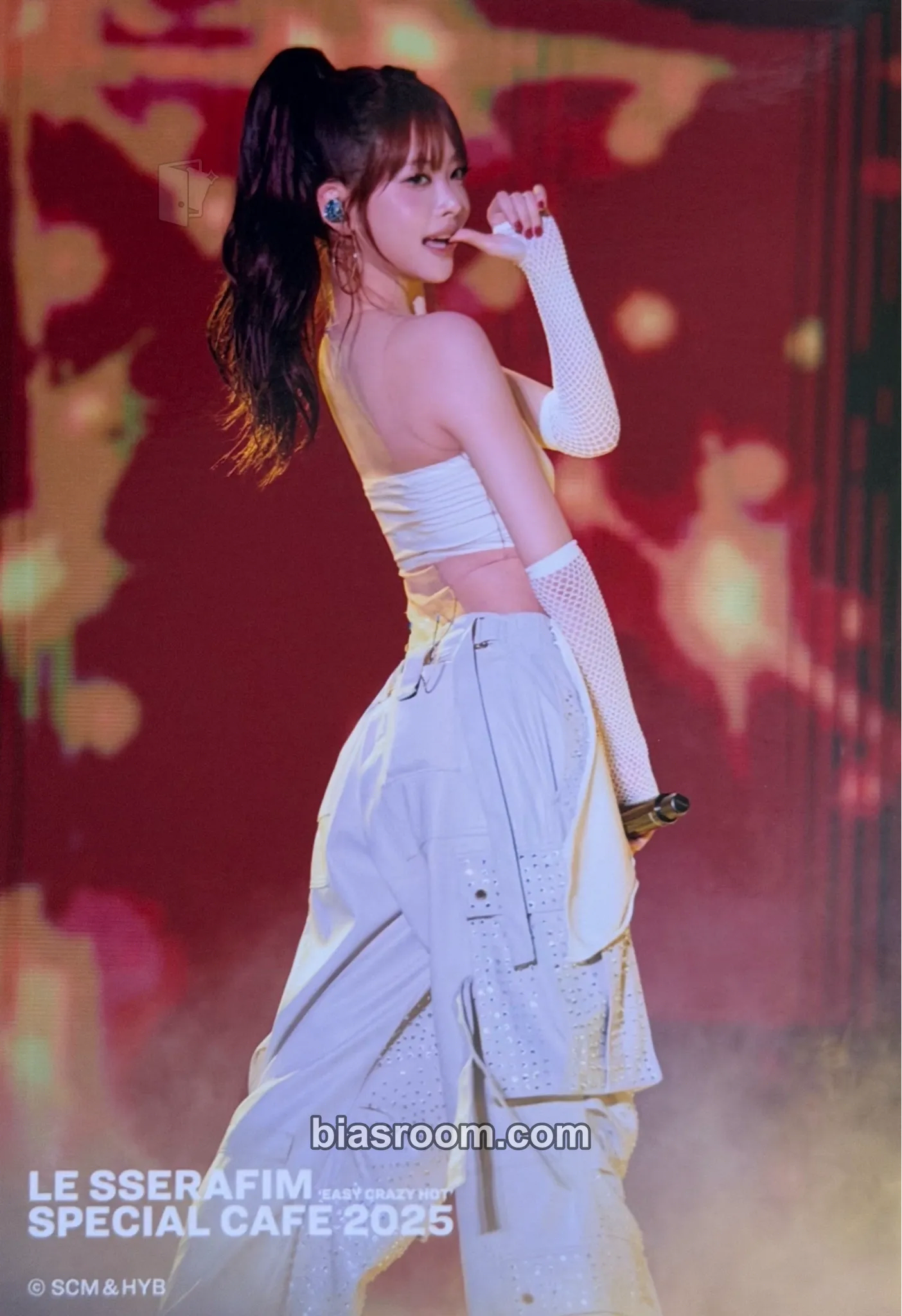 Hong Eunchae 2025 Japan Special Cafe 'Easy Crazy Hot' Photocard - LE SSERAFIM - LE SSERAFIM K-pop photocard