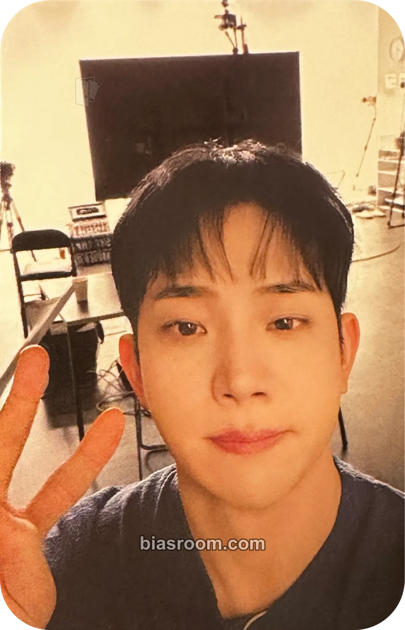 Dojoon ROSETOPIA WORLD TOUR Photocard - The Rose - The Rose K-pop photocard