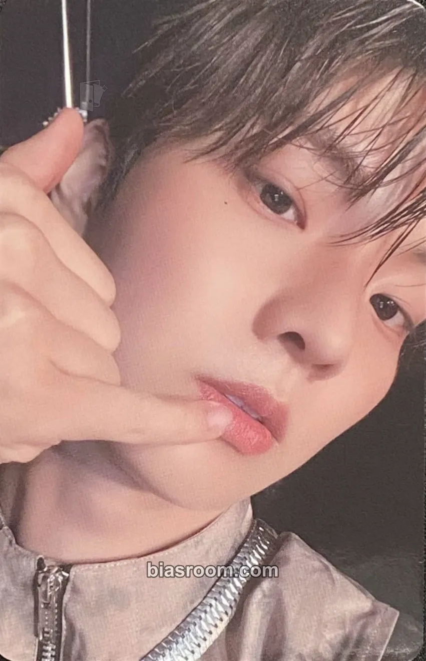 Q 3rd World Tour: The Blaze Photocard - THE BOYZ - THE BOYZ K-pop photocard