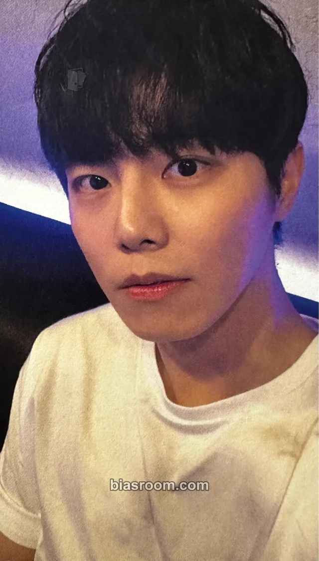 The Rose - Taegyeom - Heal Event merch photocard tour merch