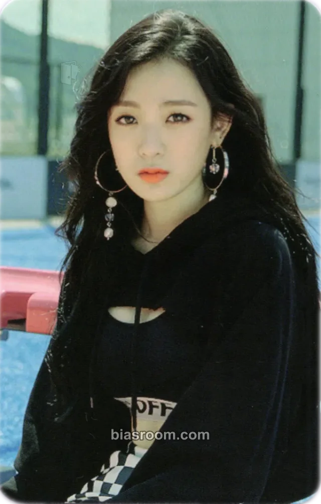 APRIL - Jinsol - The Ruby Album album photocard