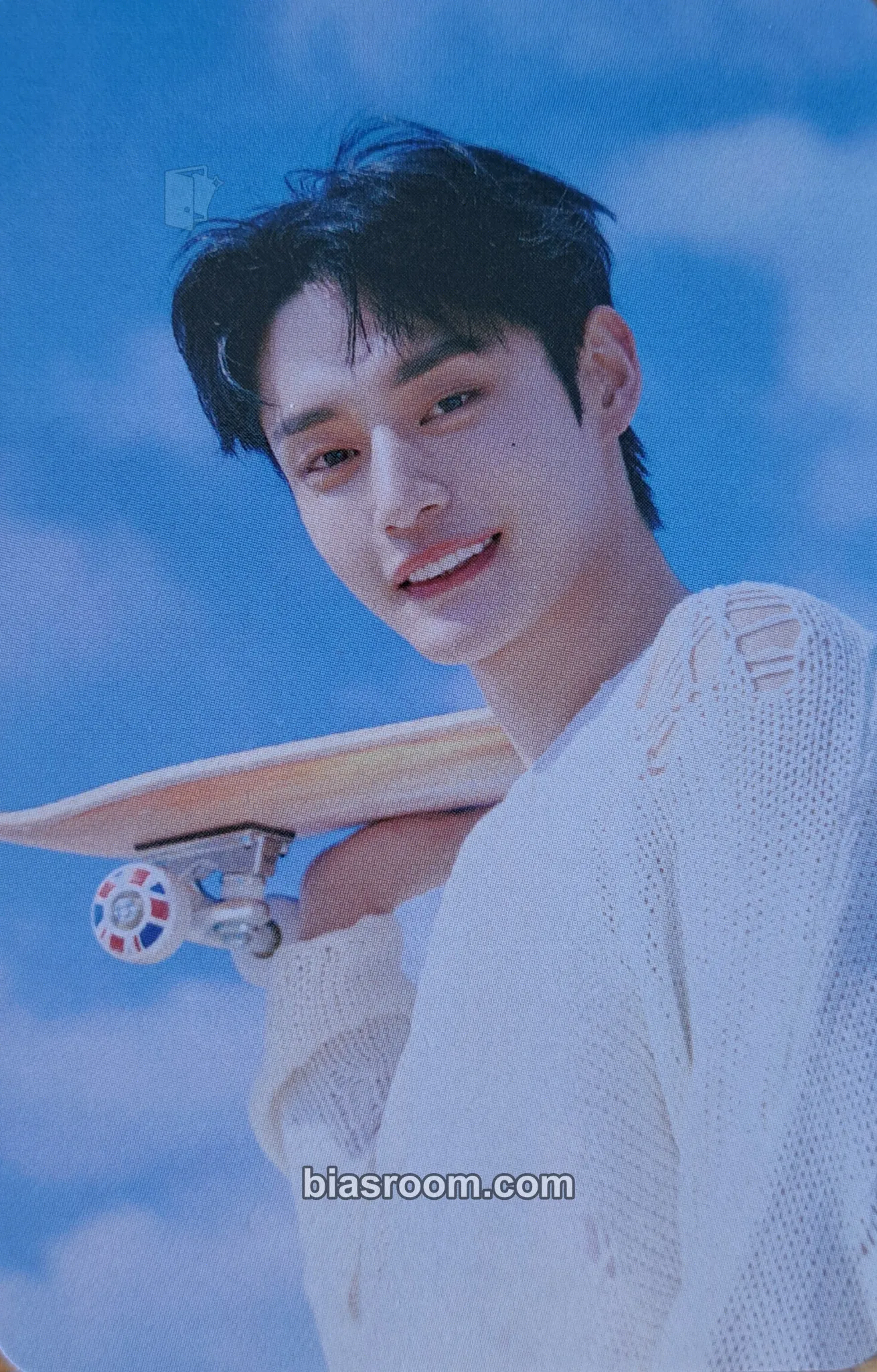 Jiwoong Pop-up Store in Gangnam (Line Friends) Photocard - ZEROBASEONE - ZEROBASEONE K-pop photocard