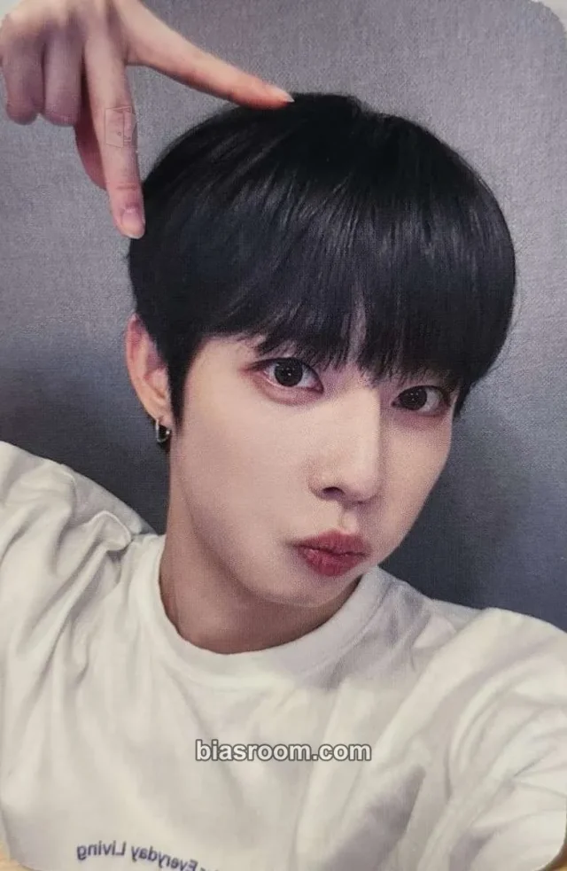 NINE.i - Jewon - New Mind Album mokketshop round 1 fansign