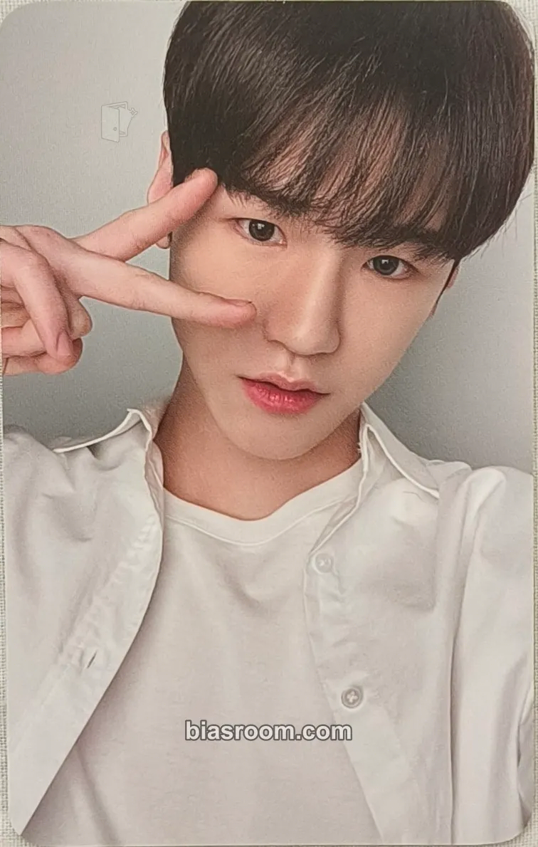 Bain Just Begun Photocard - JustB - JustB K-pop photocard