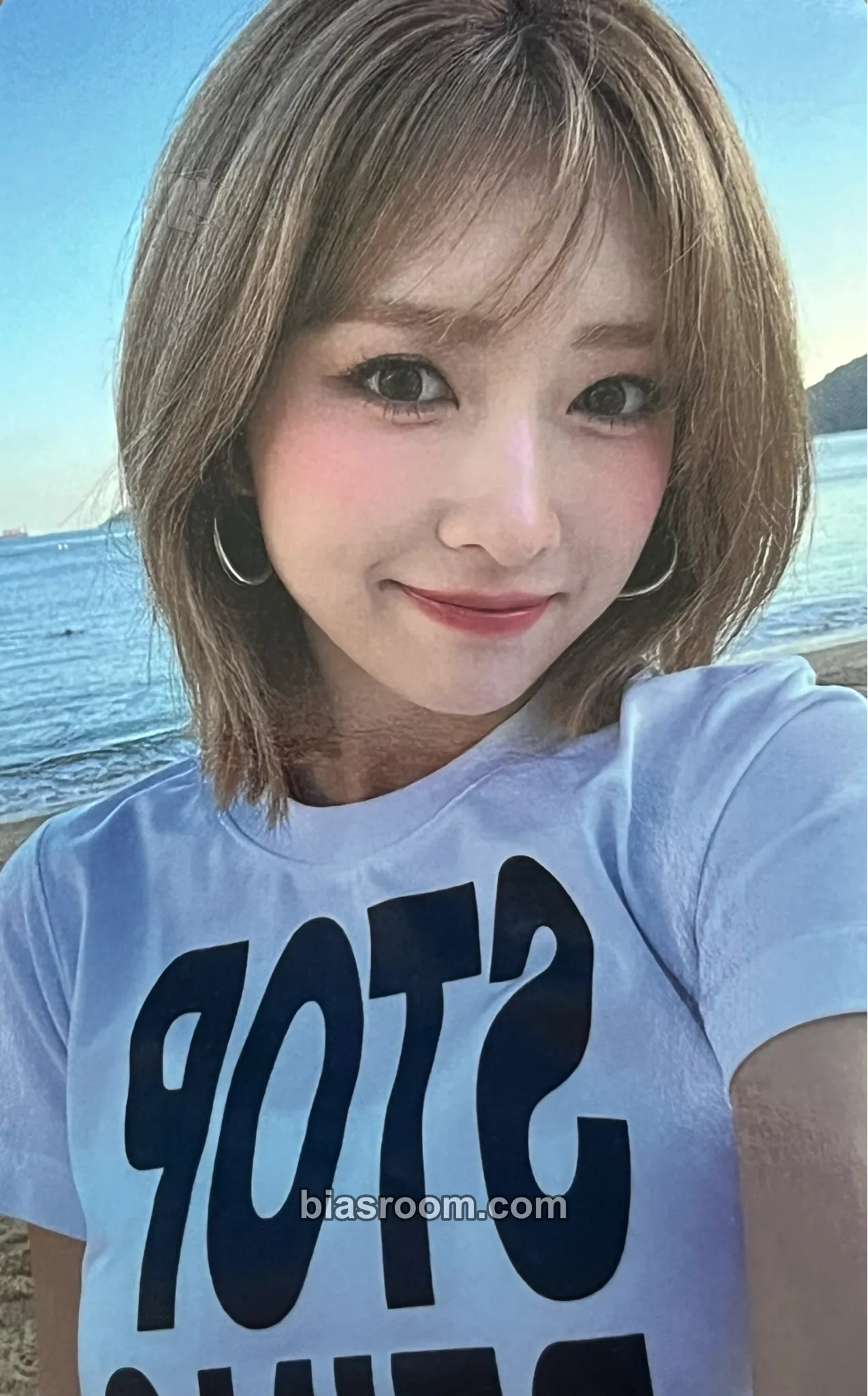 MiU Last Dance Photocard - MADEIN - MADEIN K-pop photocard