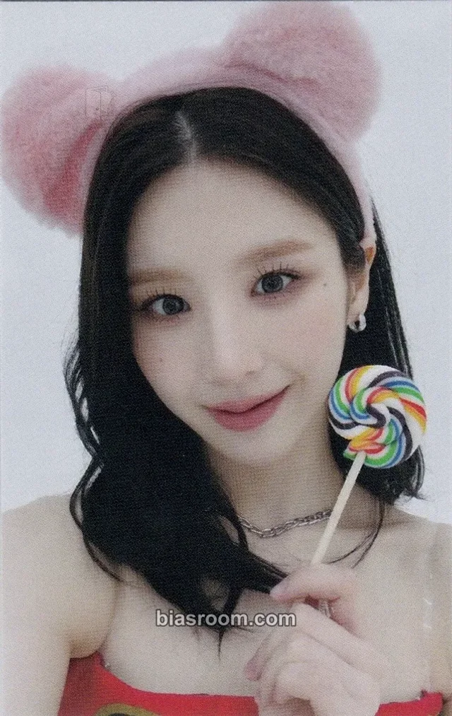 ARTMS - HeeJin - K Album video call (fancall) round 1 flnk