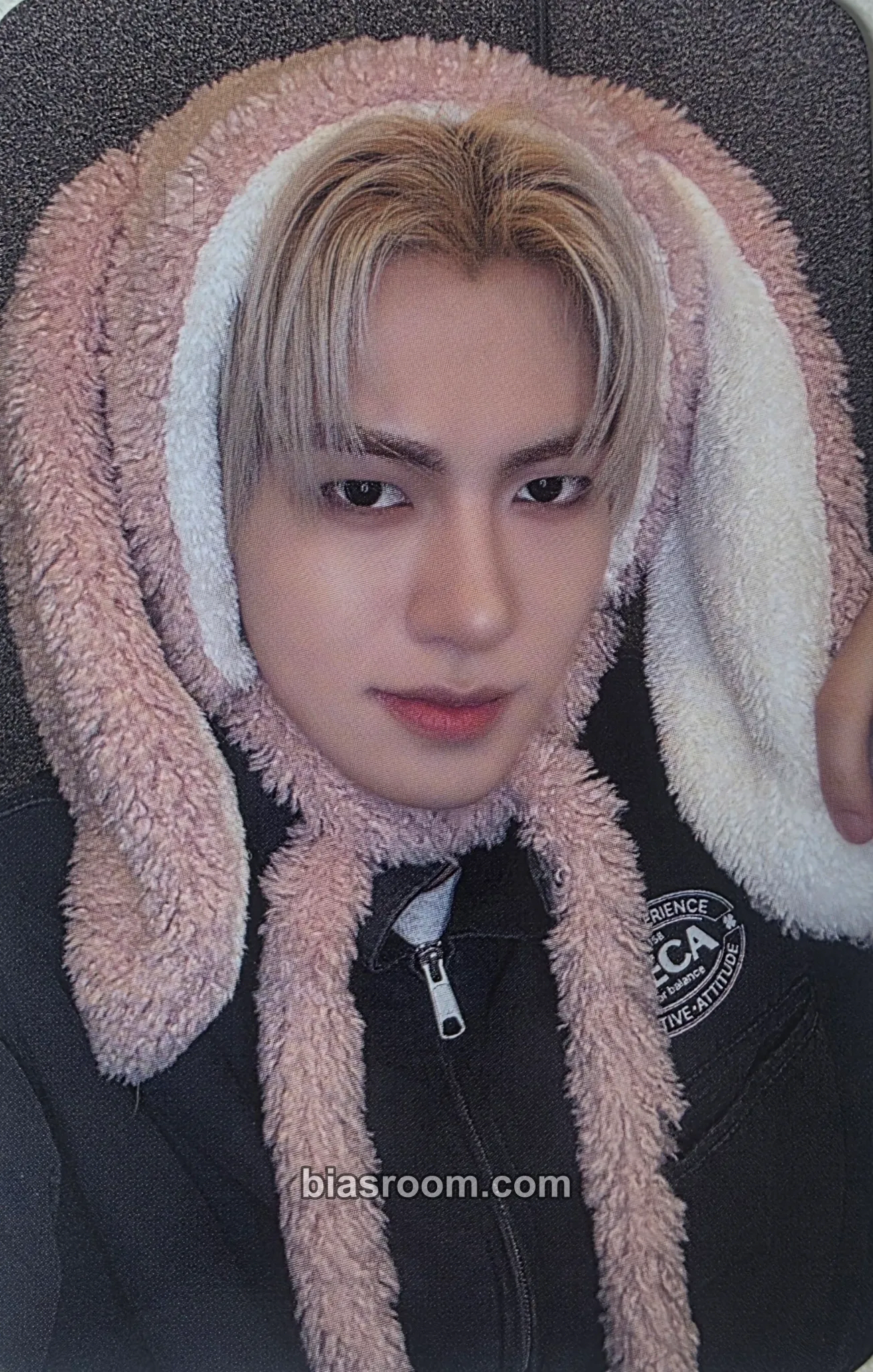 Yuseop n: number of cases Photocard - NouerA - NouerA K-pop photocard