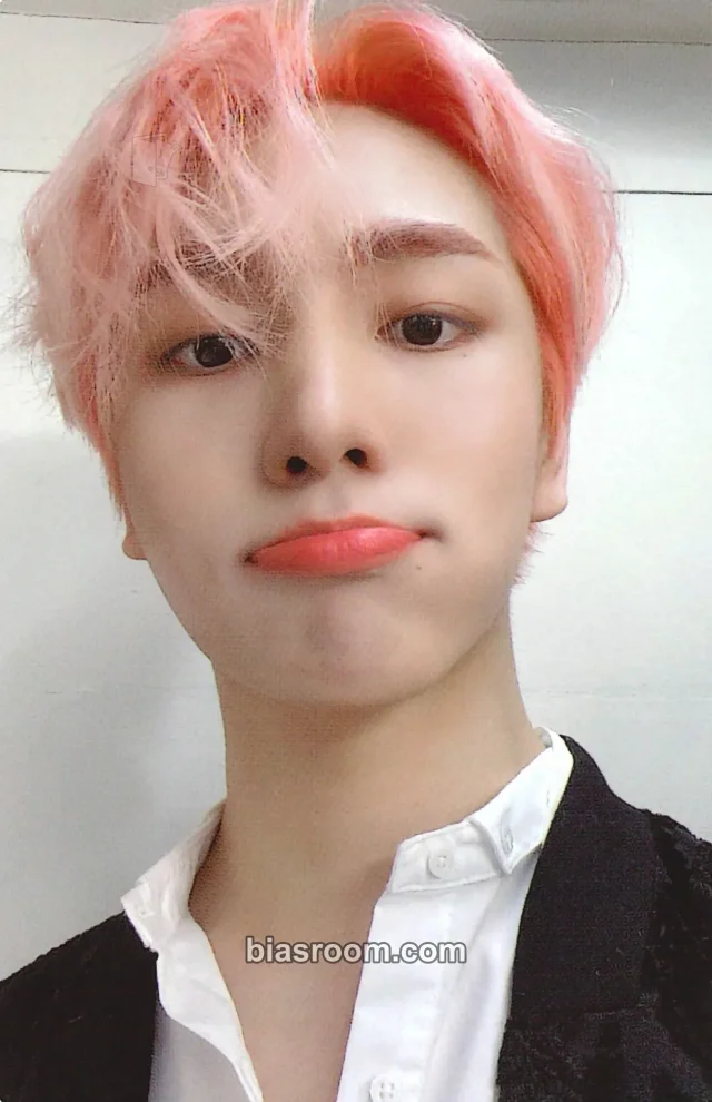 PENTAGON - Kino - LOVE or TAKE Album fansign joeun music