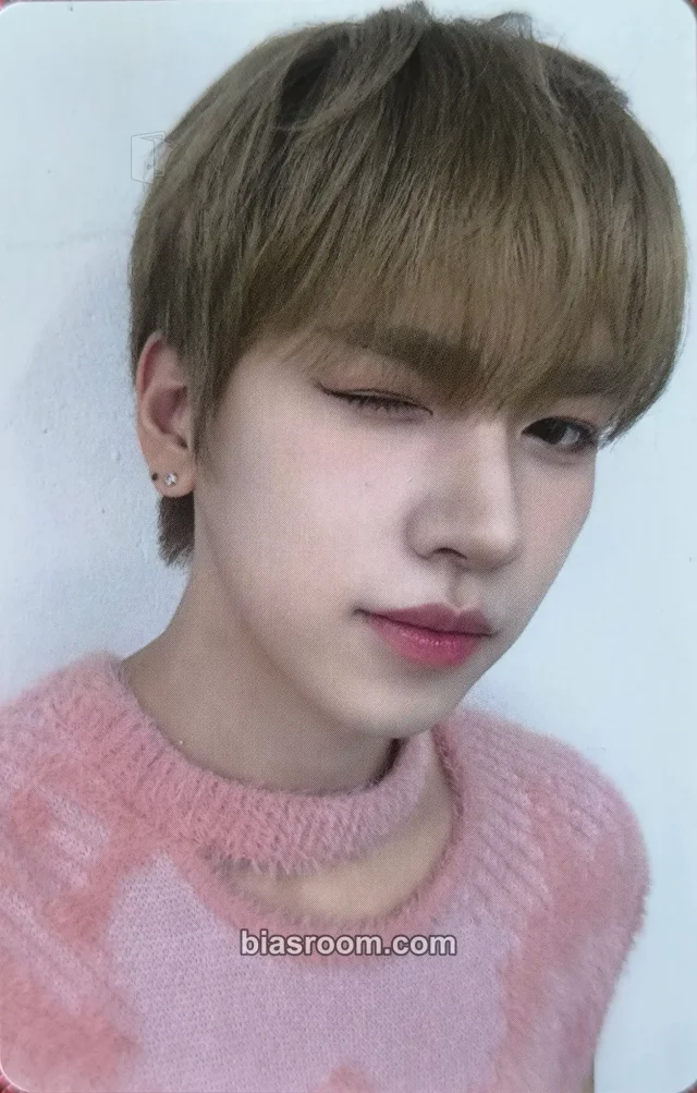 n.SSign - Hanjun - Everblue Album album photocard limited edition A version