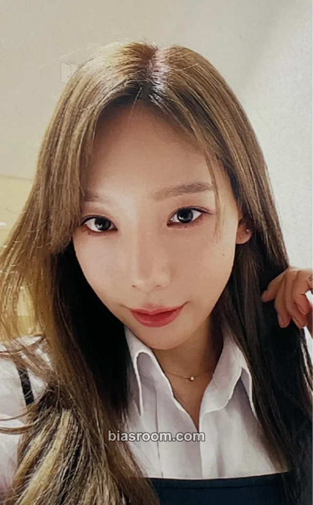 Taeyeon - Taeyeon - INVU Album video call (fancall) kmstation