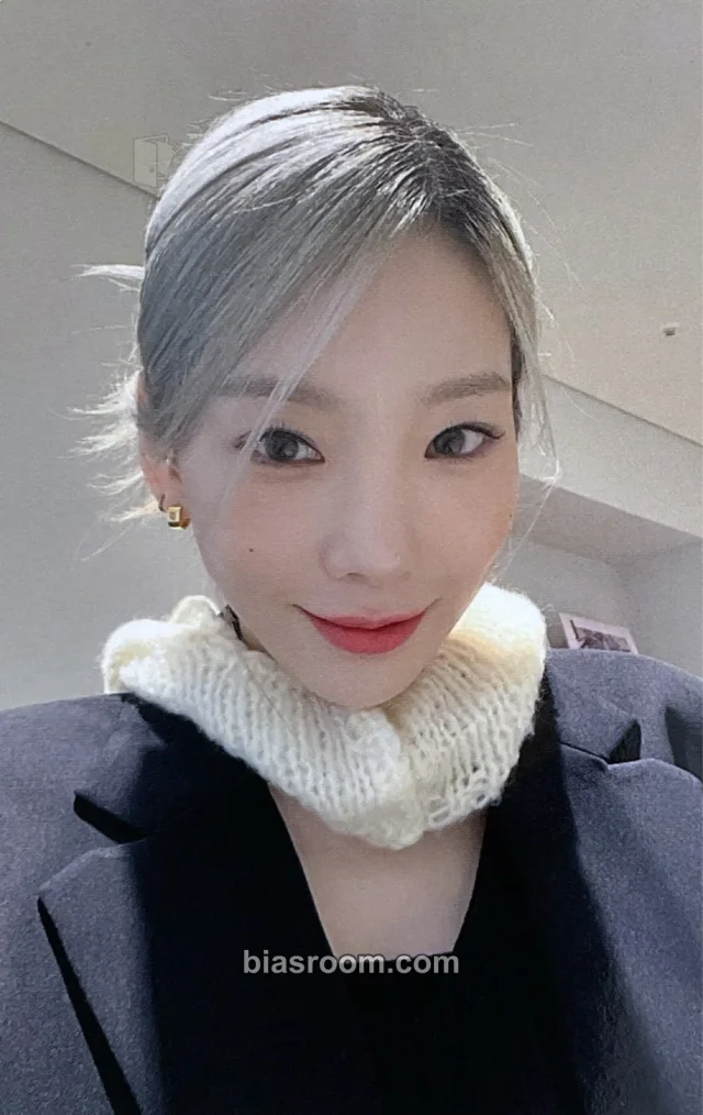 Taeyeon - Taeyeon - INVU Album taeyeon fan union (TFU) pob (pre-order benefit)