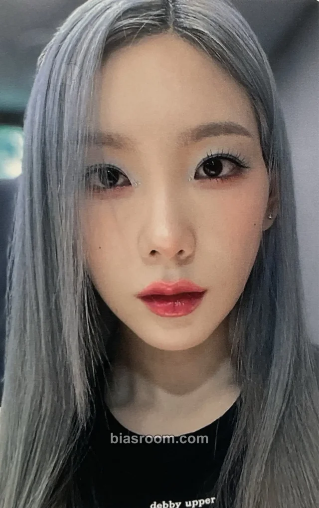 Taeyeon - Taeyeon - INVU Album taeyeon fan union (TFU) pob (pre-order benefit)