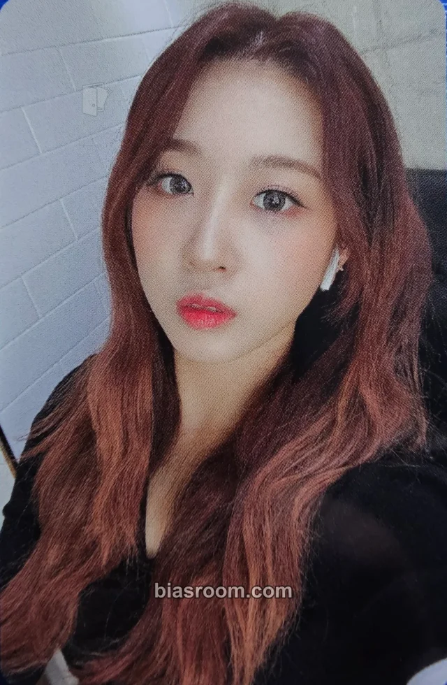 3YE - Haeun - Europe Tour Other concert exclusive merch photocard