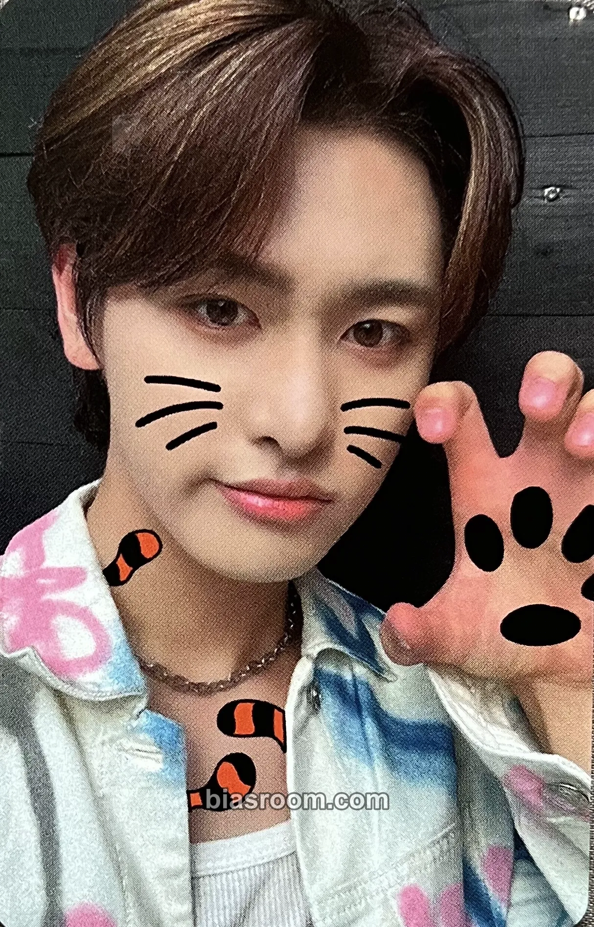 Eunil Chameleon Photocard - TRENDZ - TRENDZ K-pop photocard