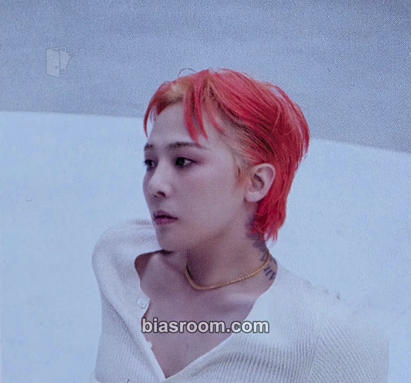 G-Dragon Übermensch Photocard - G-Dragon K-pop photocard