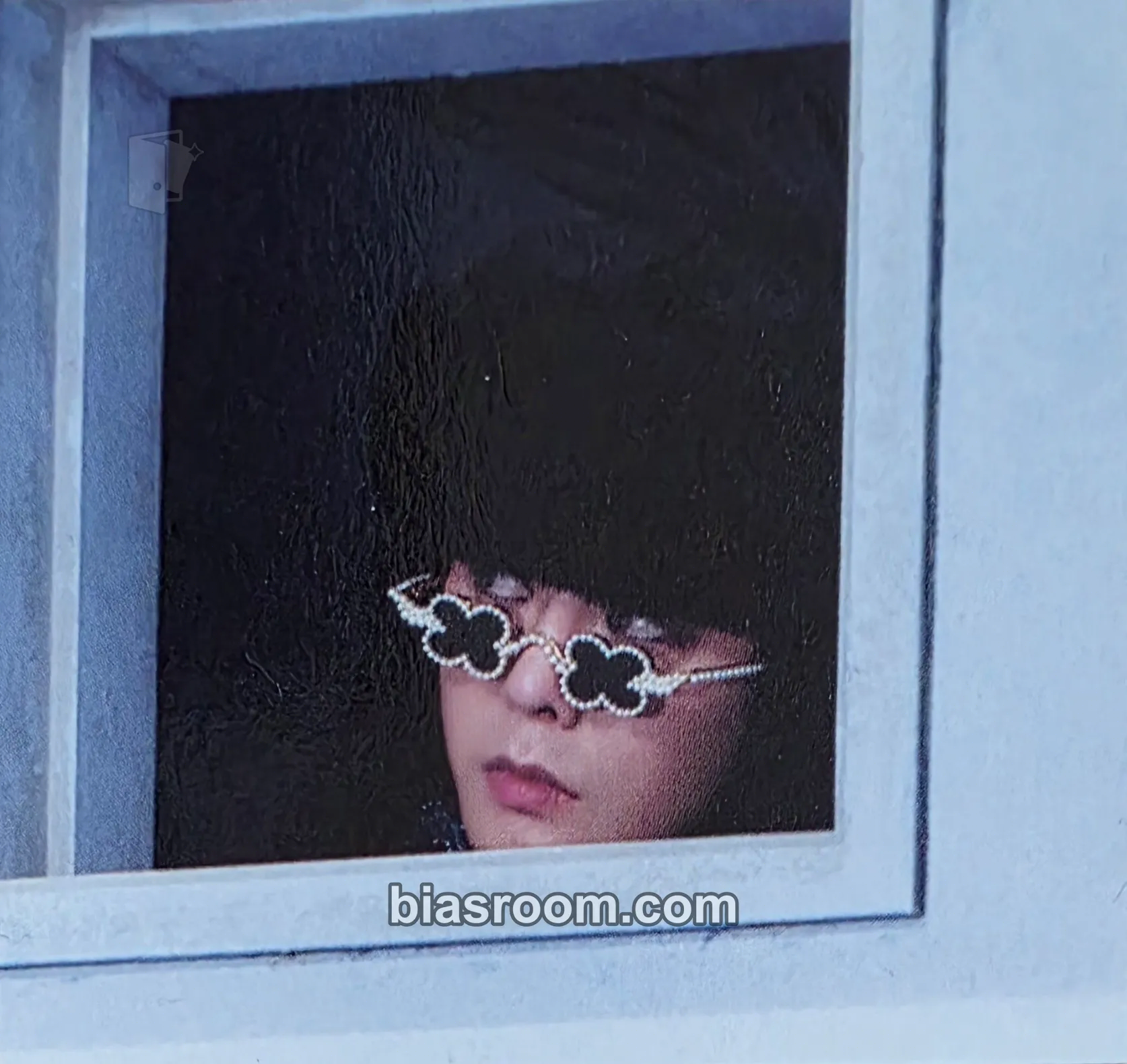 G-Dragon Übermensch Photocard - G-Dragon K-pop photocard