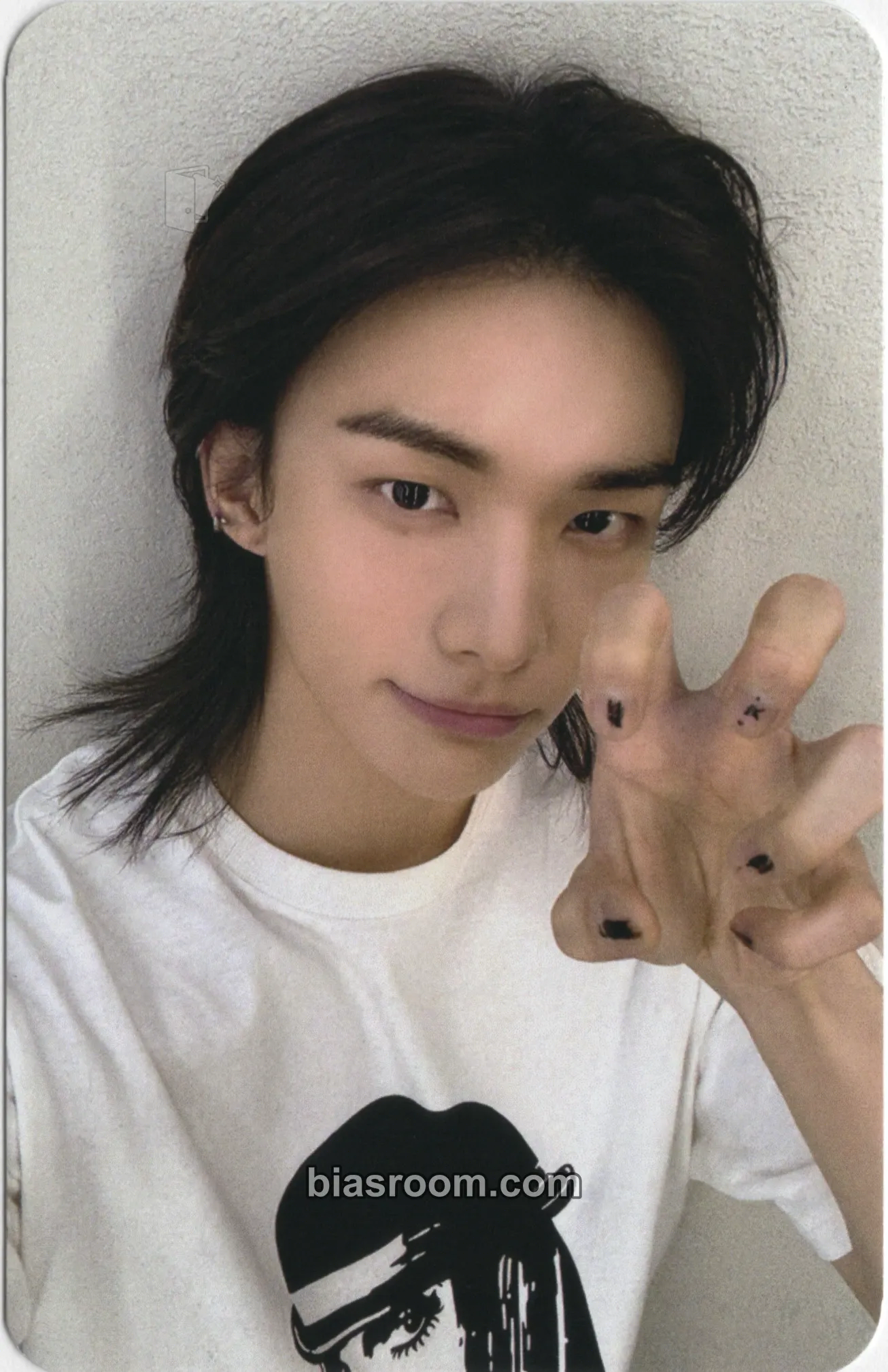 Hyunjin SKZOO EVERYWHERE ALL AROUND THE WORLD Pop-Up Store Photocard - Stray Kids - Stray Kids K-pop photocard