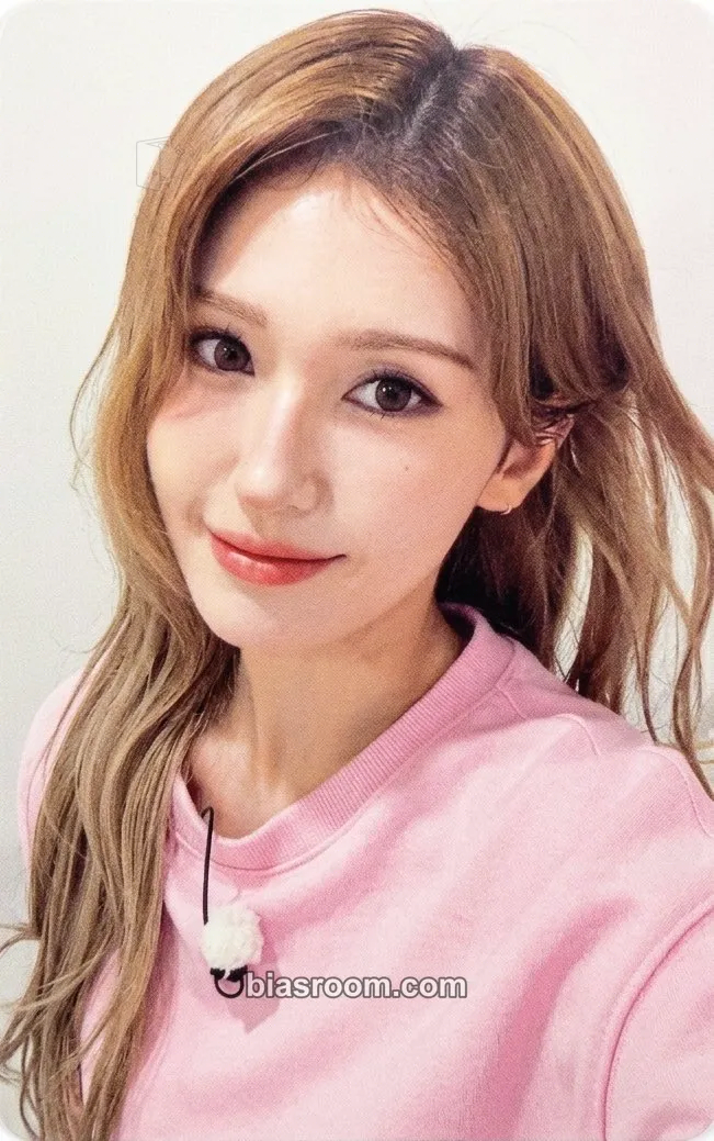 Jeon Somi I.O.I CONCERT TOUR: LOOP Photocard - I.O.I - I.O.I K-pop photocard