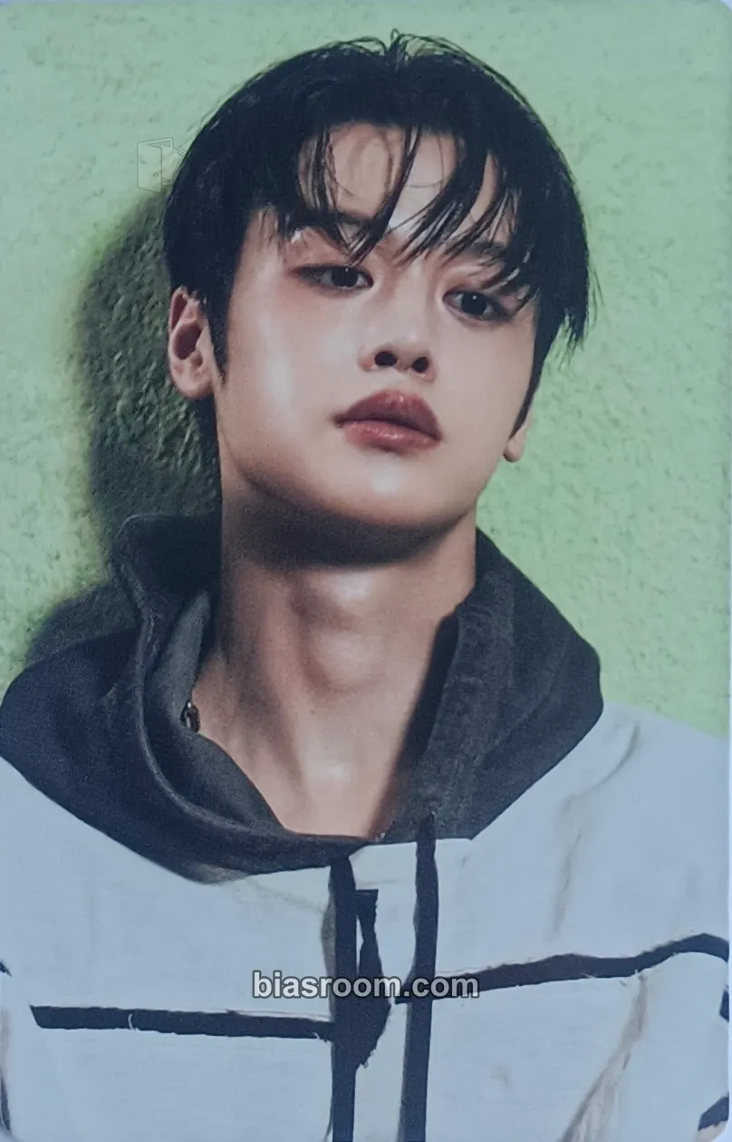 Ma Jingxiang blackout Photocard - CLOSE YOUR EYES - CLOSE YOUR EYES K-pop photocard