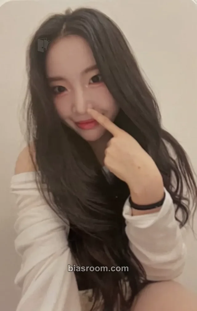 E11iVYN - Yeongeun - Red Line Album mystargoods (MSG) pob (pre-order benefit)