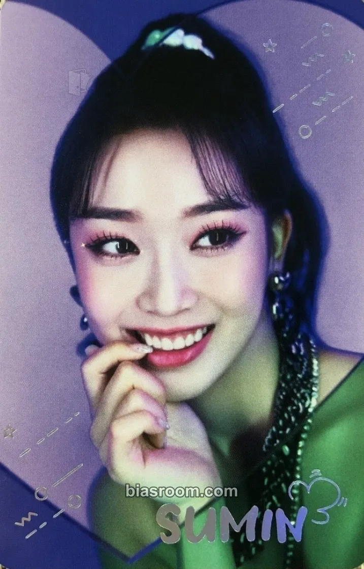 Sumin YOUNG-LUV.COM Photocard - STAYC - STAYC K-pop photocard
