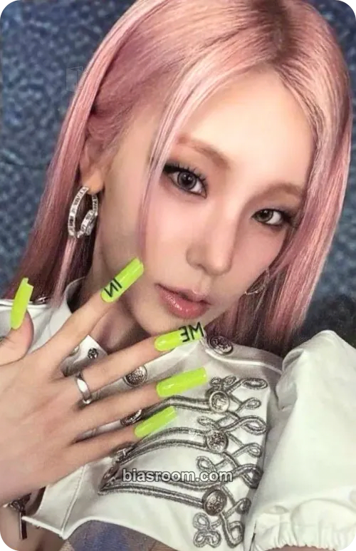 Yeji Motto Photocard - ITZY - ITZY K-pop photocard