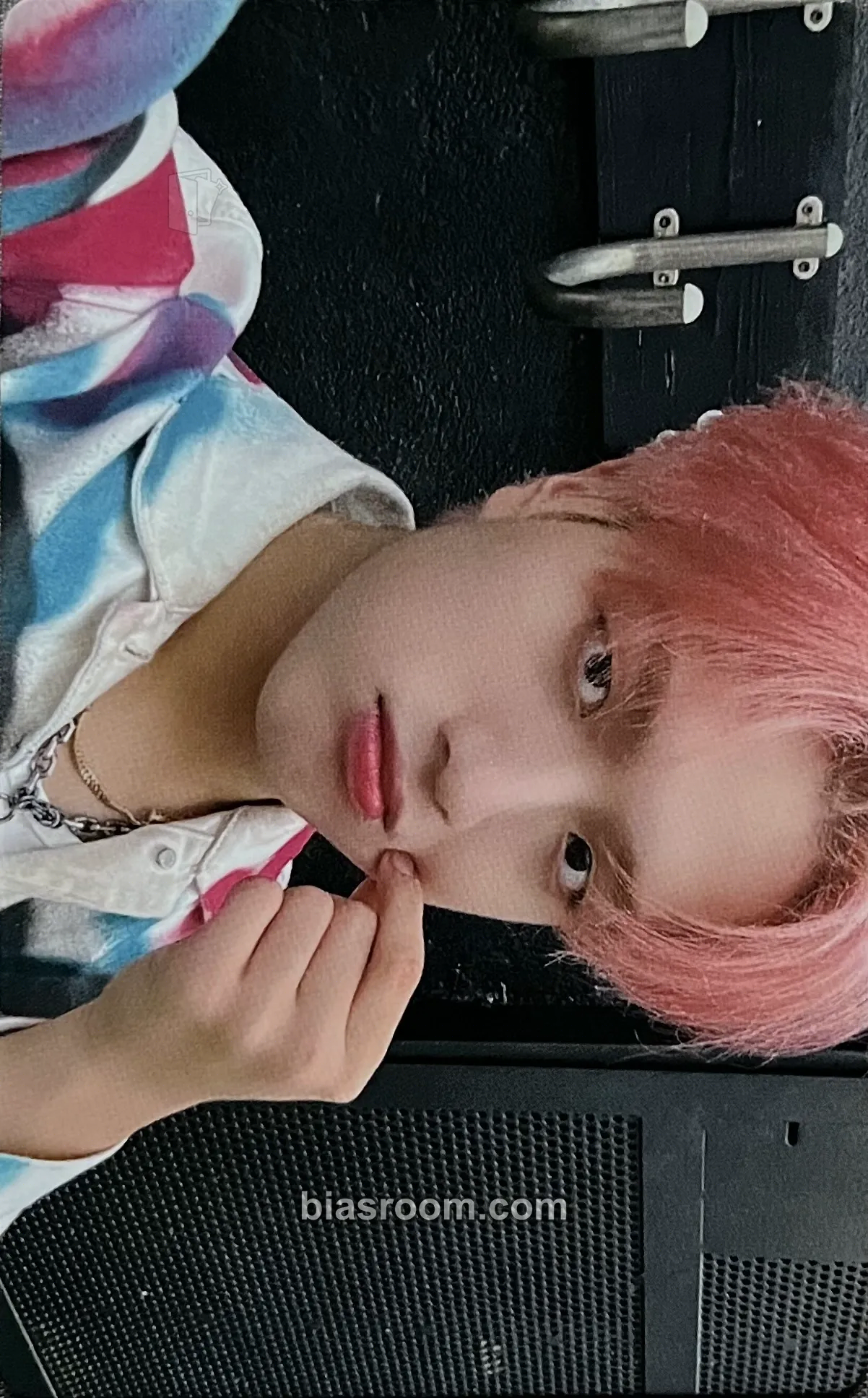 Yechan Chameleon Photocard - TRENDZ - TRENDZ K-pop photocard