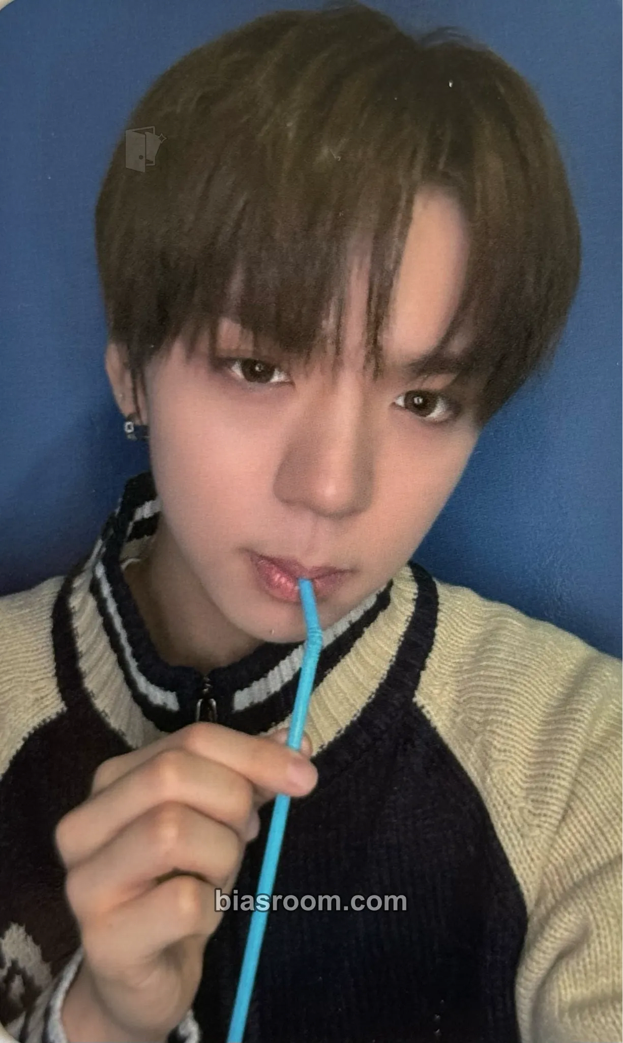 Hyunjun n: number of cases Photocard - NouerA - NouerA K-pop photocard