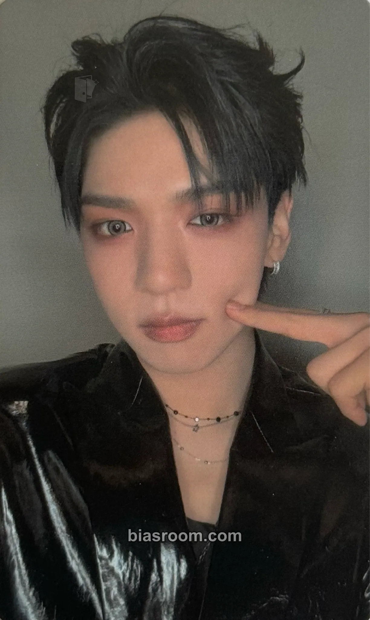 Hyunjun n: number of cases Photocard - NouerA - NouerA K-pop photocard