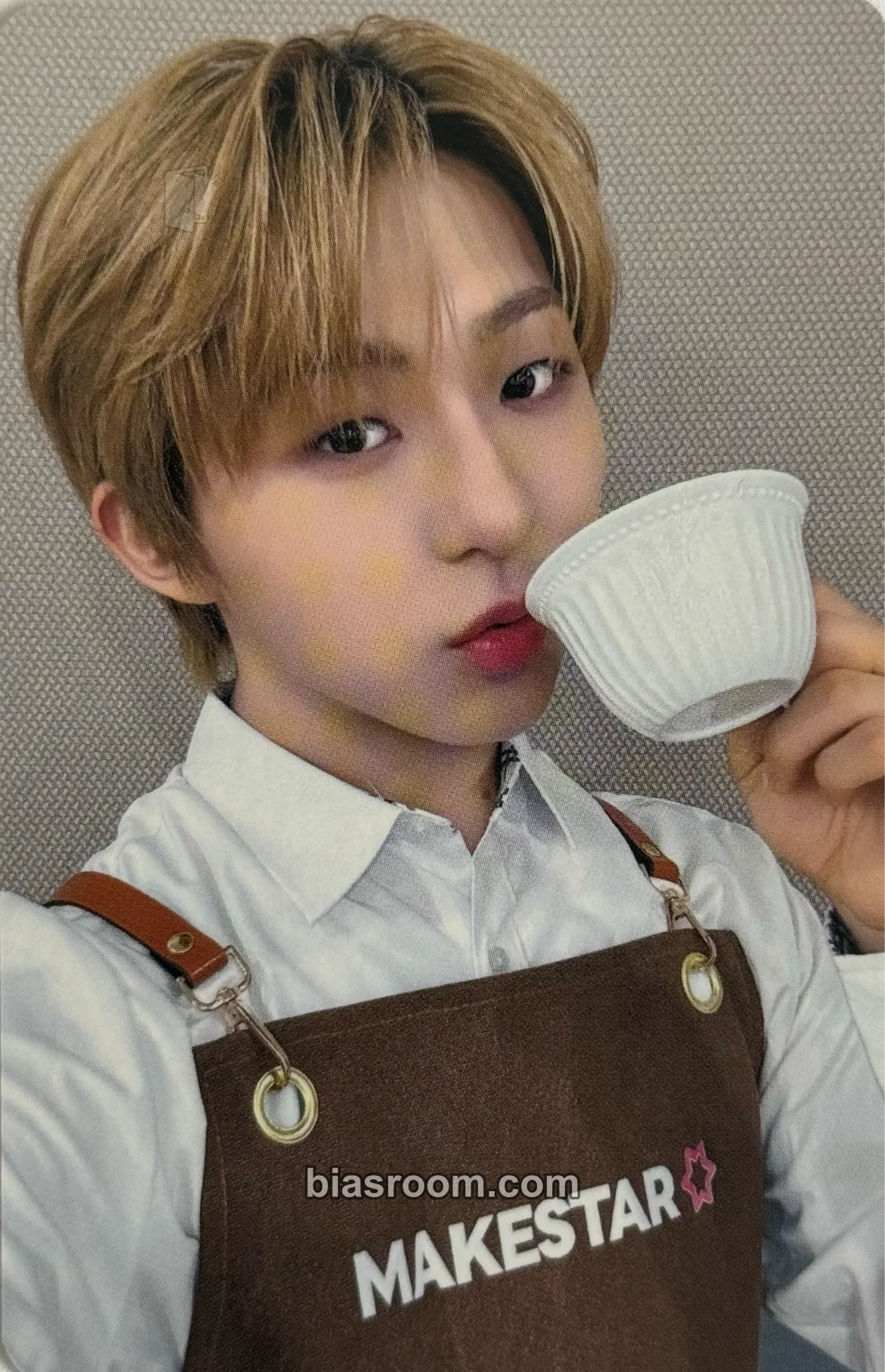 Miraku Chapter: New is Now Photocard - NouerA - NouerA K-pop photocard