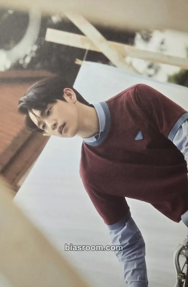 GOT7 - Jinyoung - Present: YOU Album pob (pre-order benefit) postcard