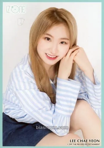 Lee Chaeyeon JAPAN 1st FANMEETING Photocard - IZ*ONE - IZ*ONE K-pop photocard