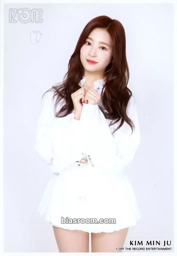 Minju KCON 2019 Photocard - IZ*ONE - IZ*ONE K-pop photocard