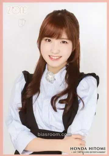 Hitomi JAPAN 1st FANMEETING Photocard - IZ*ONE - IZ*ONE K-pop photocard