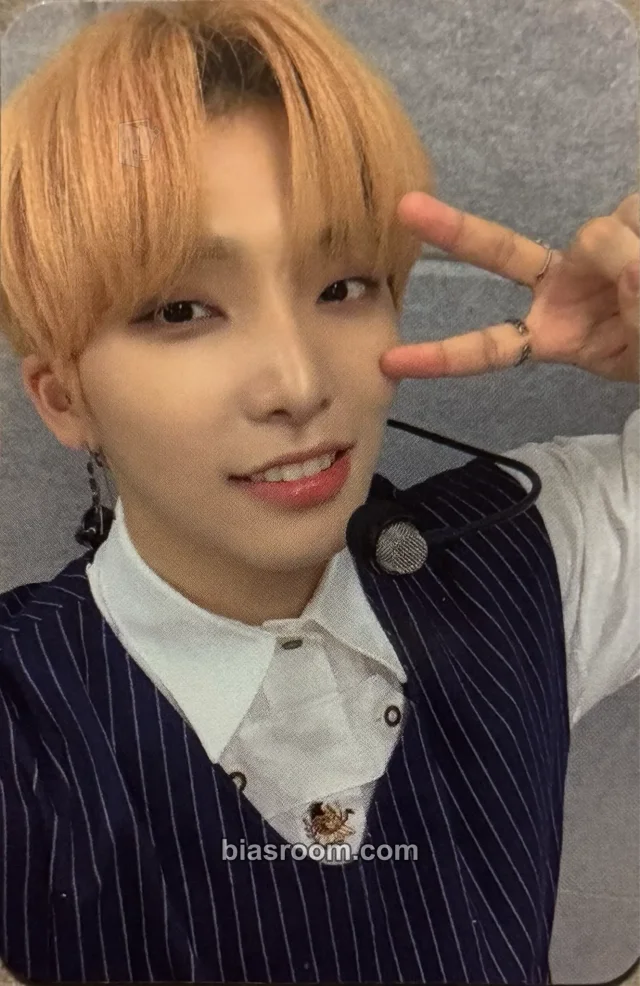 ONEUS - Seoho - LIVED Album mymusictaste (mmt) round 3