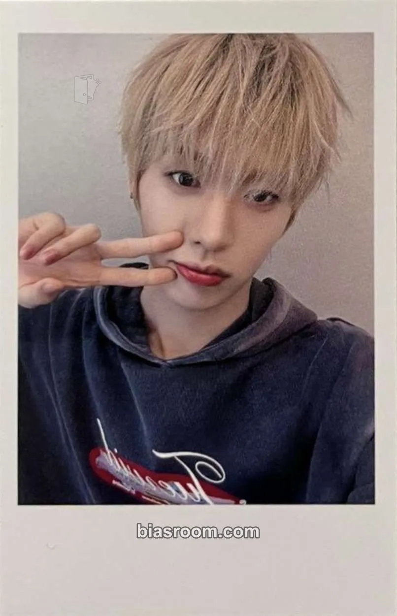 Choi TaeIn yesweare Photocard - idntt - idntt K-pop photocard