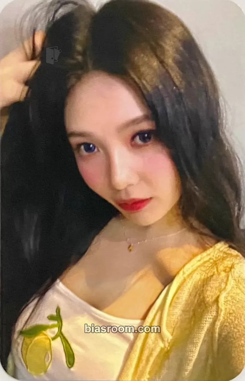 Joy Cosmic Photocard - Red Velvet - Red Velvet K-pop photocard