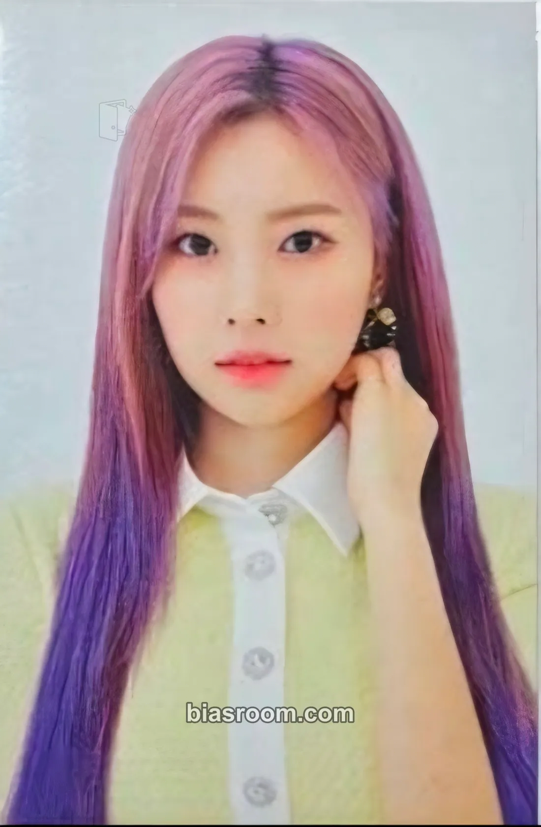 Hyewon ONEIRIC THEATER Photocard - IZ*ONE - IZ*ONE K-pop photocard