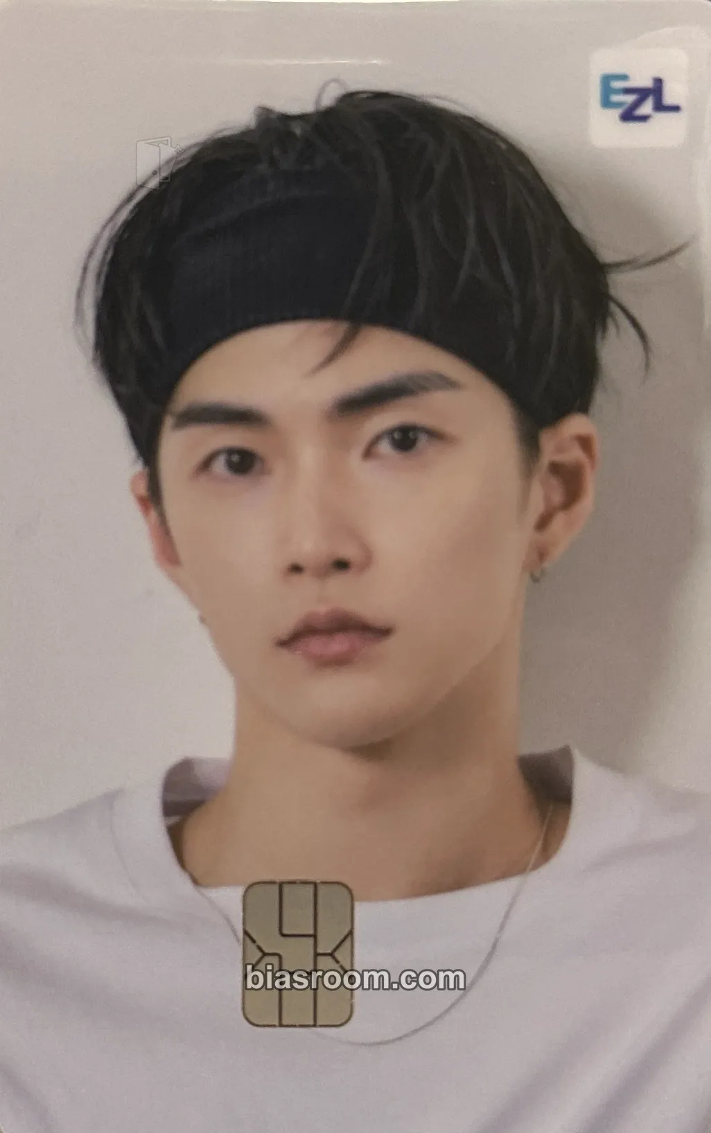XngHan (ex. Seunghan) Get A Guitar Photocard - RIIZE - RIIZE K-pop photocard