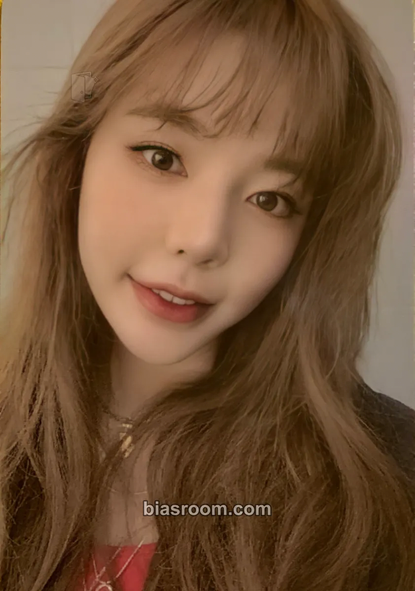 Sunny Oh!GG SEASON'S GREETINGS 2021 Photocard - Girls' Generation - Girls' Generation K-pop photocard