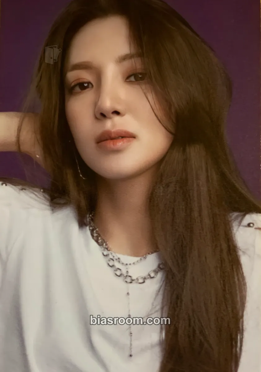 Hyoyeon Oh!GG SEASON'S GREETINGS 2021 Photocard - Girls' Generation - Girls' Generation K-pop photocard