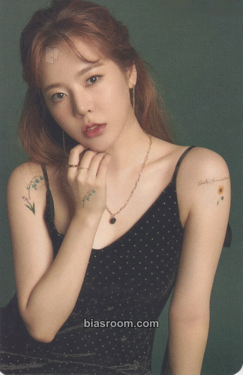 Sunny Oh!GG SEASON'S GREETINGS 2021 Photocard - Girls' Generation - Girls' Generation K-pop photocard